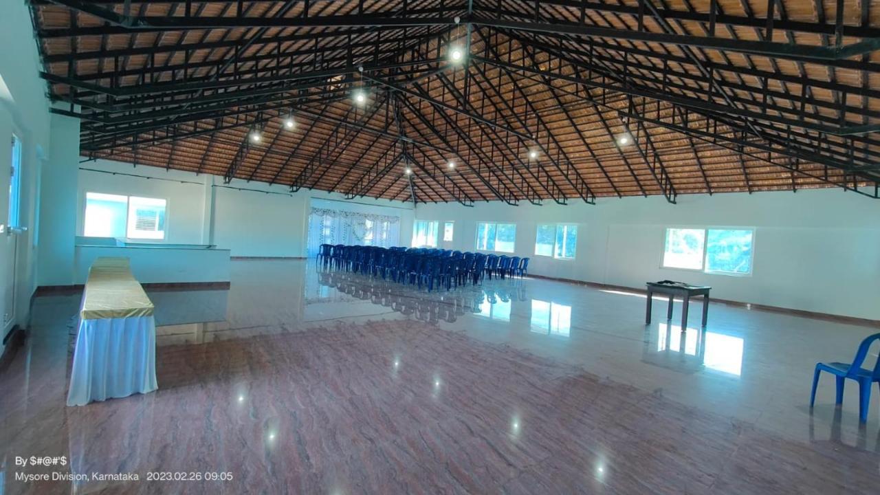 Coorg Ashok Palace Madikeri Eksteriør bilde